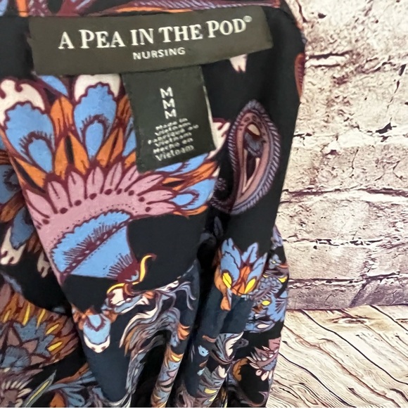 A Pea In The Pod Navy Paisley Long Sleeve Blouse - Picture 8 of 10